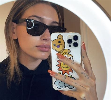 hailey bieber ray ban sunglasses.